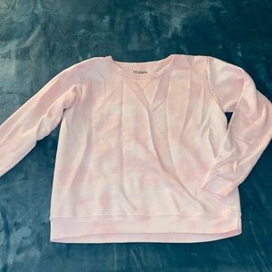 🚨Pink and White tye dye Hanes sweatshirt🚨